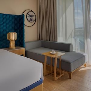 King Room Theme Park View